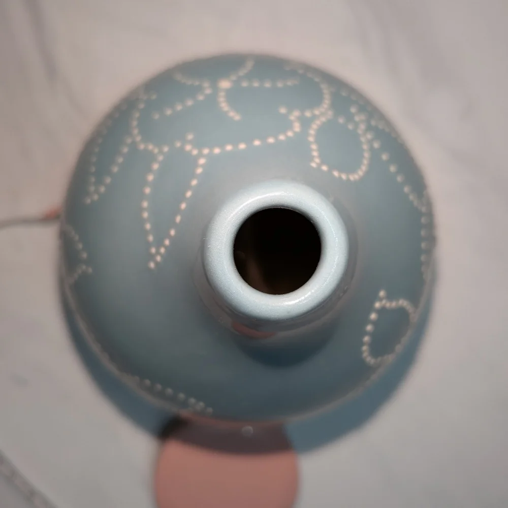 Crate and Barrel Stitch Flower Ceramic Vase Turquoise 4